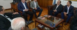 Importante acercamiento de la Federación de Bomberos de Mendoza con el gobierno provincial
