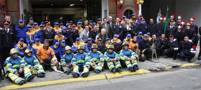 Festejos por el dia del Bombero Voluntario