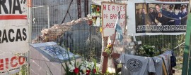 Fundación Bomberos de Argentina formó parte del homenaje mensual a los bomberos caídos en Barracas