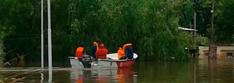 El Sistema Nacional de Bomberos Voluntarios fundamental en las tareas por las inundaciones del Litoral