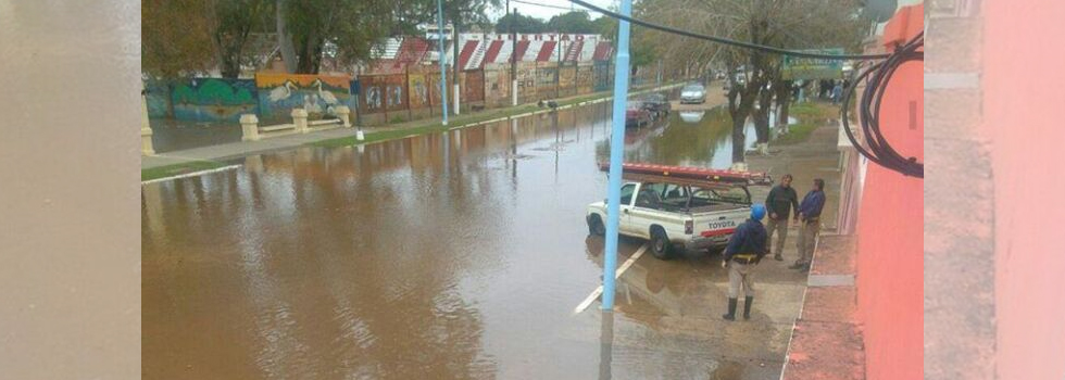 Crecida del río Uruguay: los bomberos de Entre Ríos en alerta roja