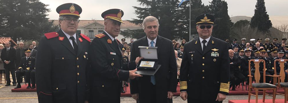 El Consejo Nacional recibió la distinción Amigos de la Fuerza Aérea