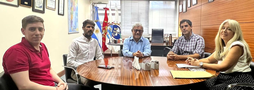 Continuamos trabajando junto a la Superintendencia de Seguros de la Nación Continuamos trabajando junto a la Superintendencia de Seguros de la Nación