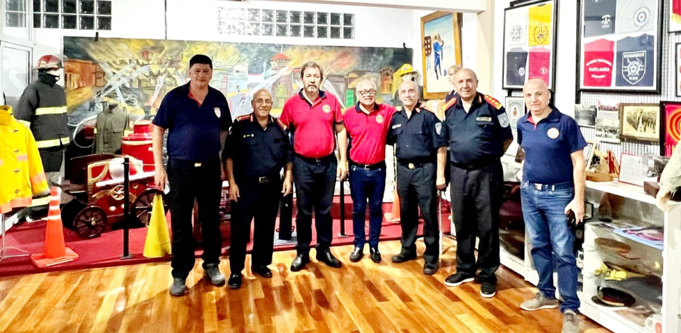Visita institucional al Círculo de Bomberos Voluntarios Retirados de Buenos Aires