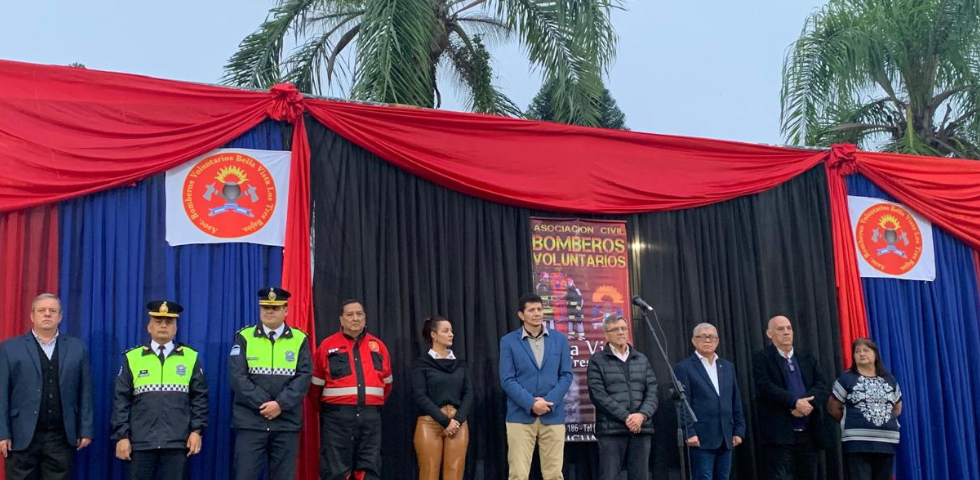 Bomberos voluntarios de Bella Vista inauguraron su Centro de Operaciones Móvil y de Logística Bomberos voluntarios de Bella Vista inauguraron su Centro de Operaciones Móvil y de Logística